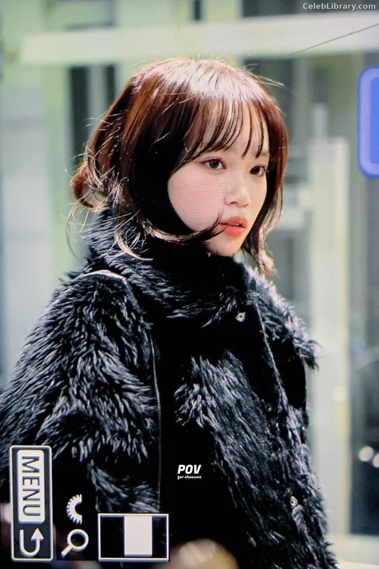 Kim Chaewon 김채원 [Le Sserafim] photo 15 of 2310