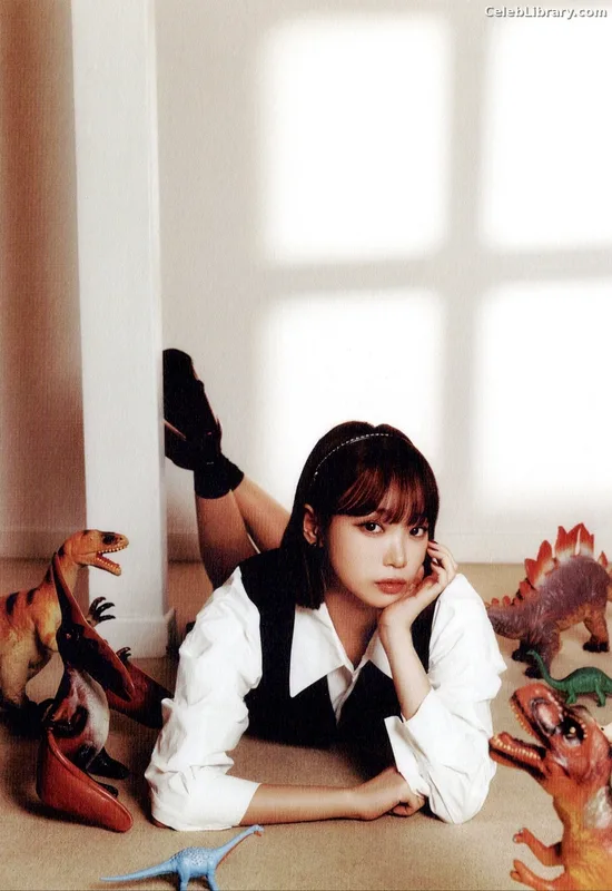 Kim Chaewon 김채원 [Le Sserafim] photo 20 of 2310
