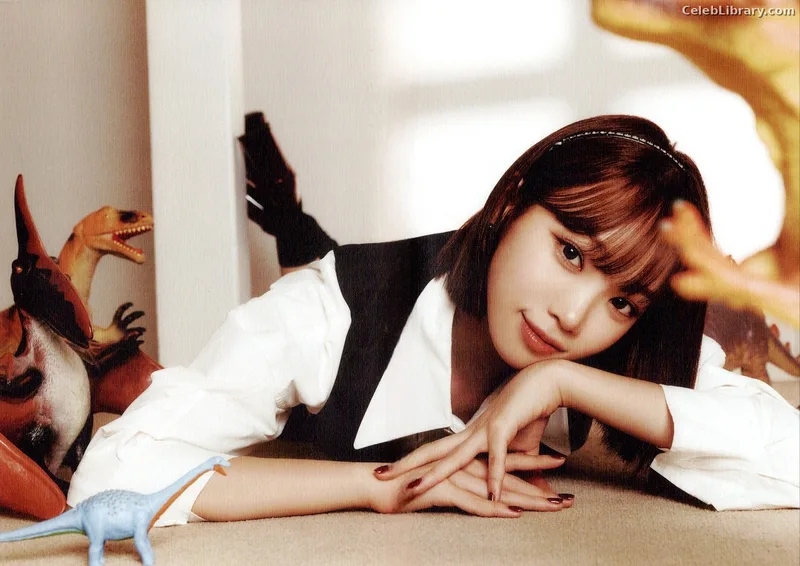 Kim Chaewon 김채원 [Le Sserafim] photo 23 of 2310