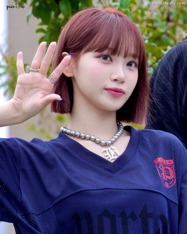Kim Chaewon 김채원 [Le Sserafim] photo 8 of 2310