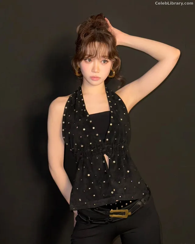Kim Chaewon 김채원 [Le Sserafim] photo 22 of 2310