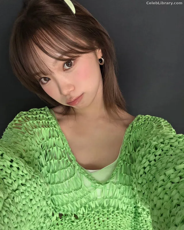 Kim Chaewon 김채원 [Le Sserafim] photo 13 of 2310