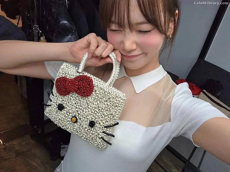 Kim Chaewon 김채원 [Le Sserafim] photo 18 of 2310