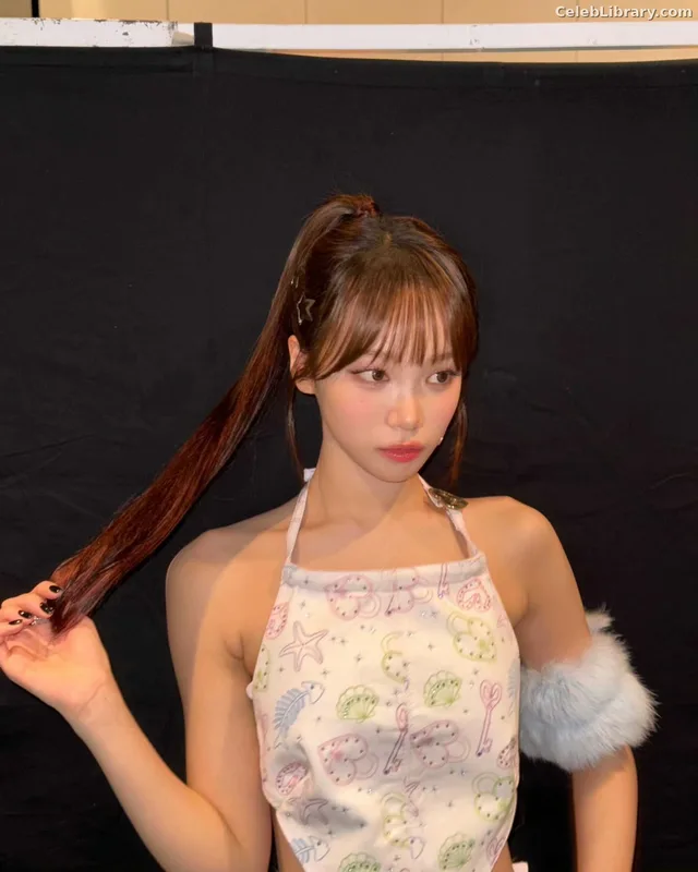 Kim Chaewon 김채원 [Le Sserafim] photo 5 of 2310