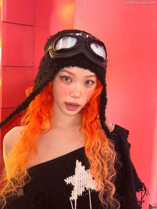 Kim Chaewon 김채원 [Le Sserafim] photo 3 of 2310