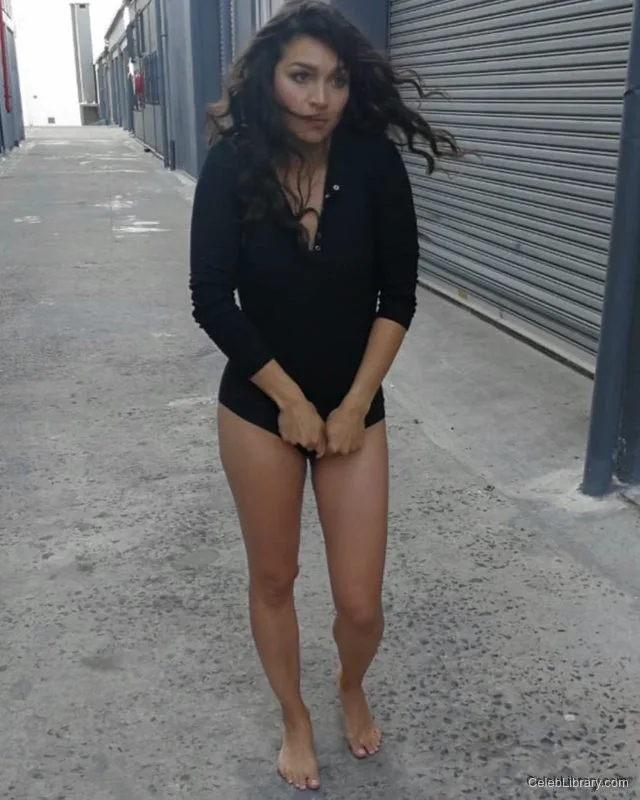 Kim Engelbrecht photo 16 of 25