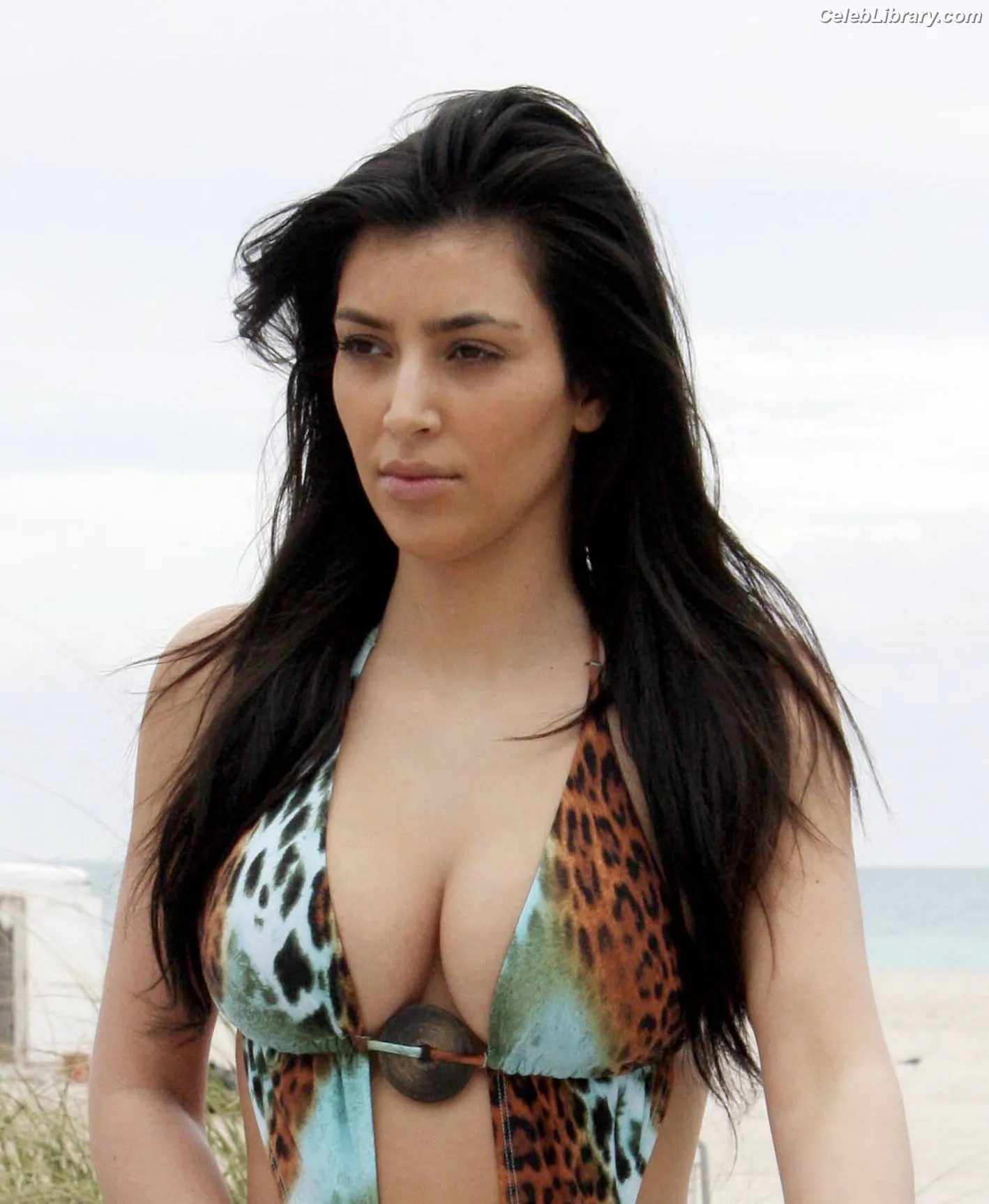 Kim Kardashian photo 5 of 4169