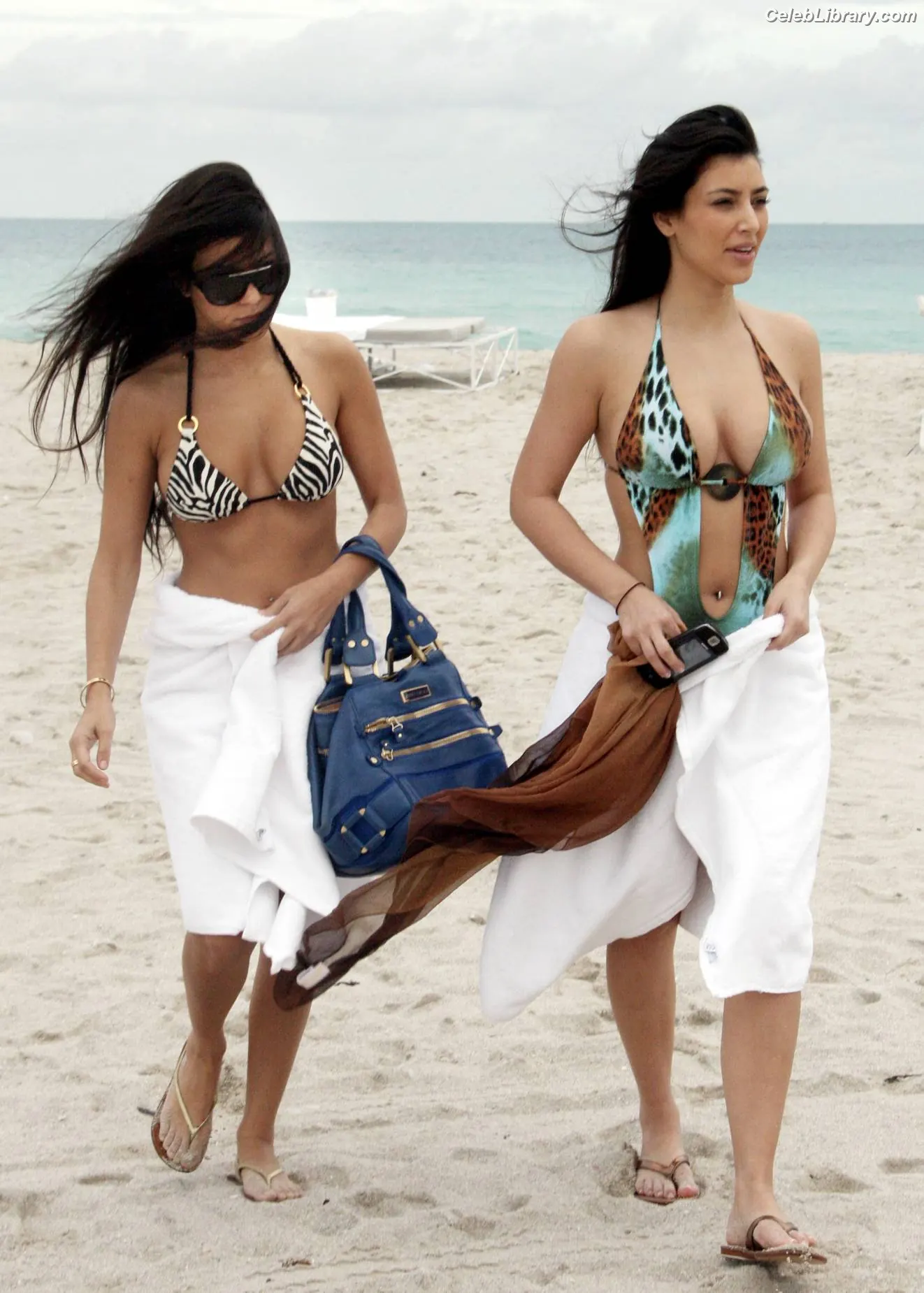 Kim Kardashian photo 7 of 4169