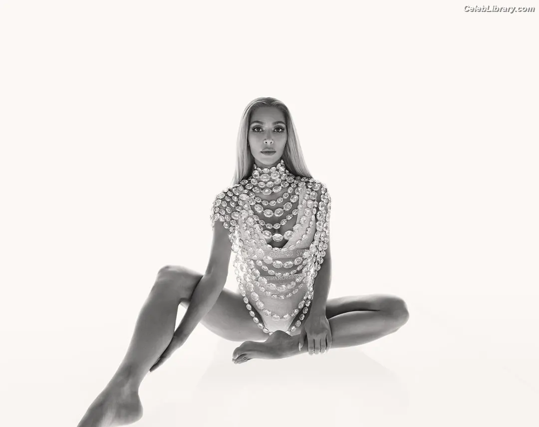 Kim Kardashian photo 3 of 4169