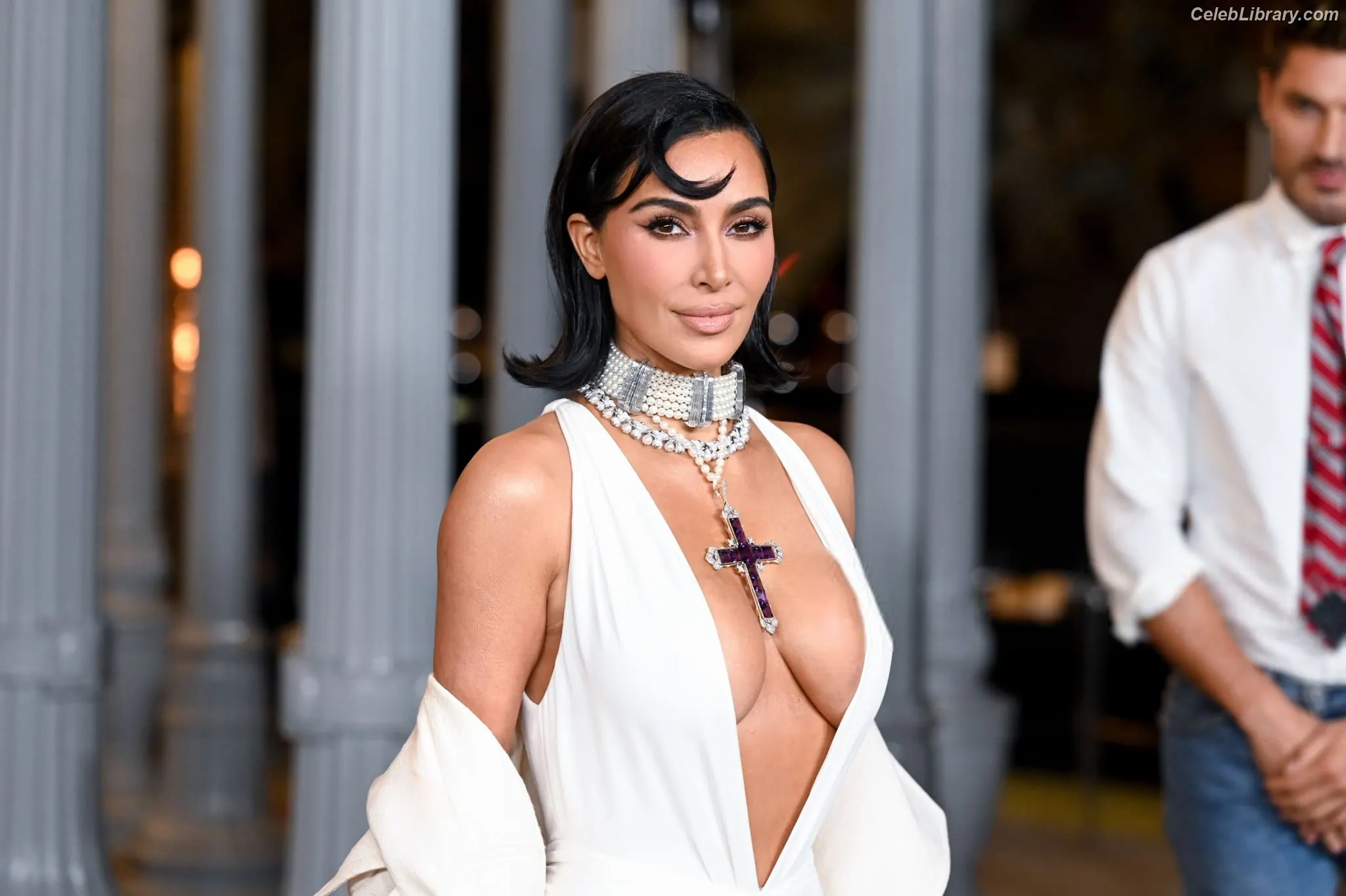Kim Kardashian photo 22 of 4169