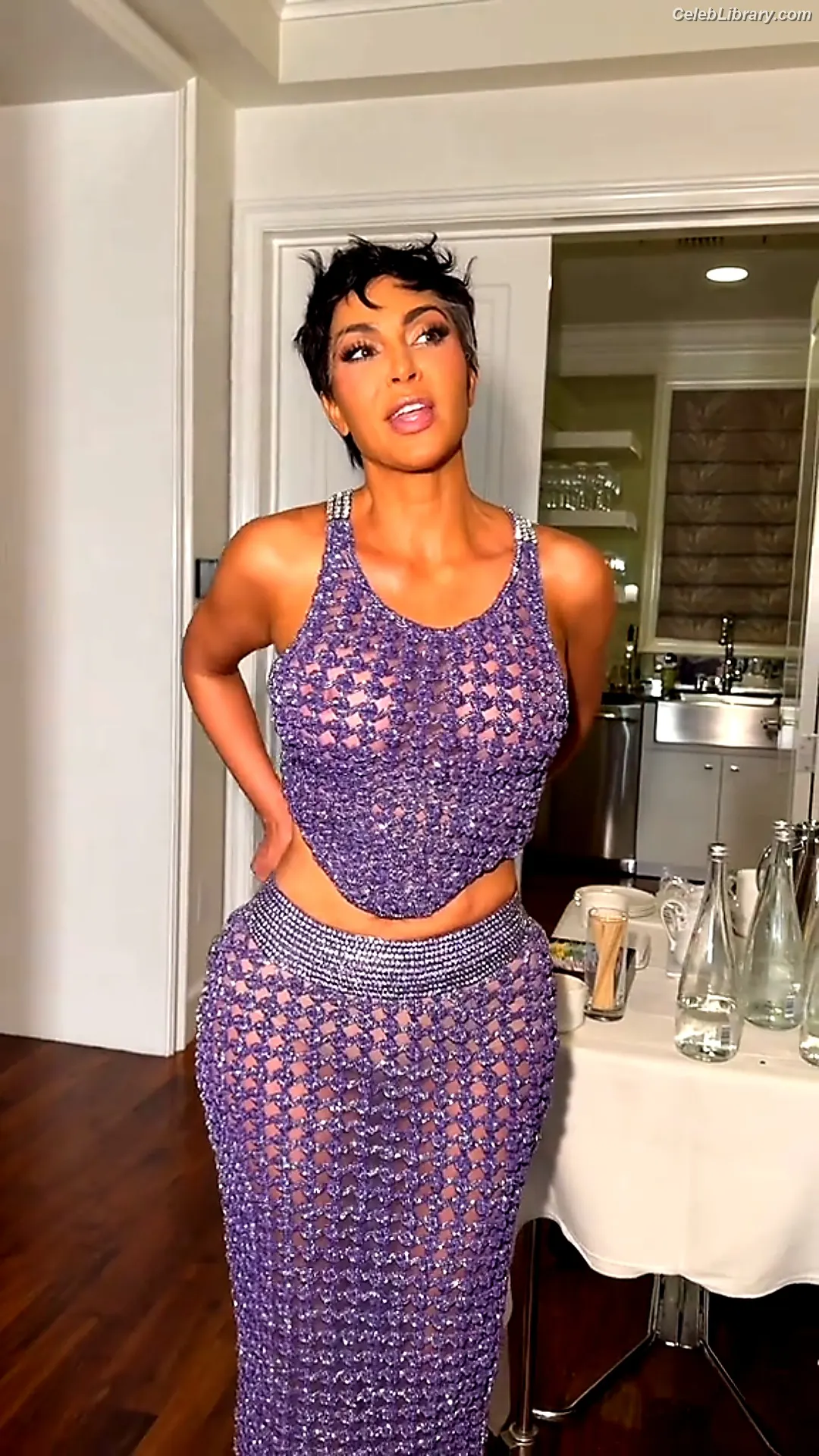 Kim Kardashian photo 7 of 4169