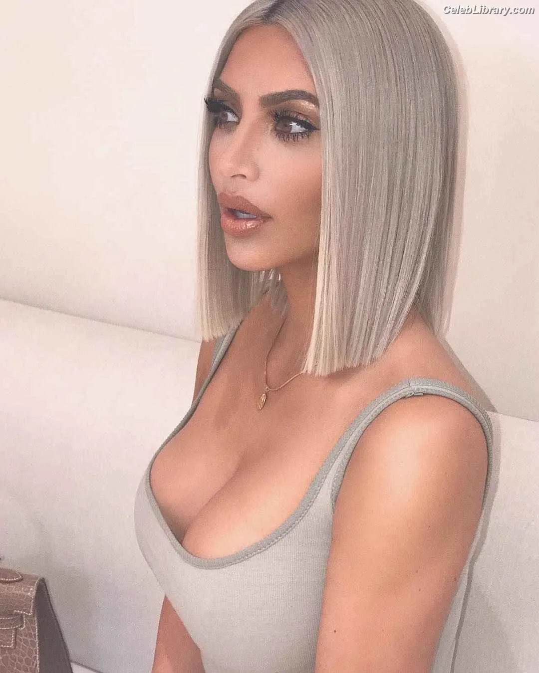 Kim Kardashian photo 4 of 4169