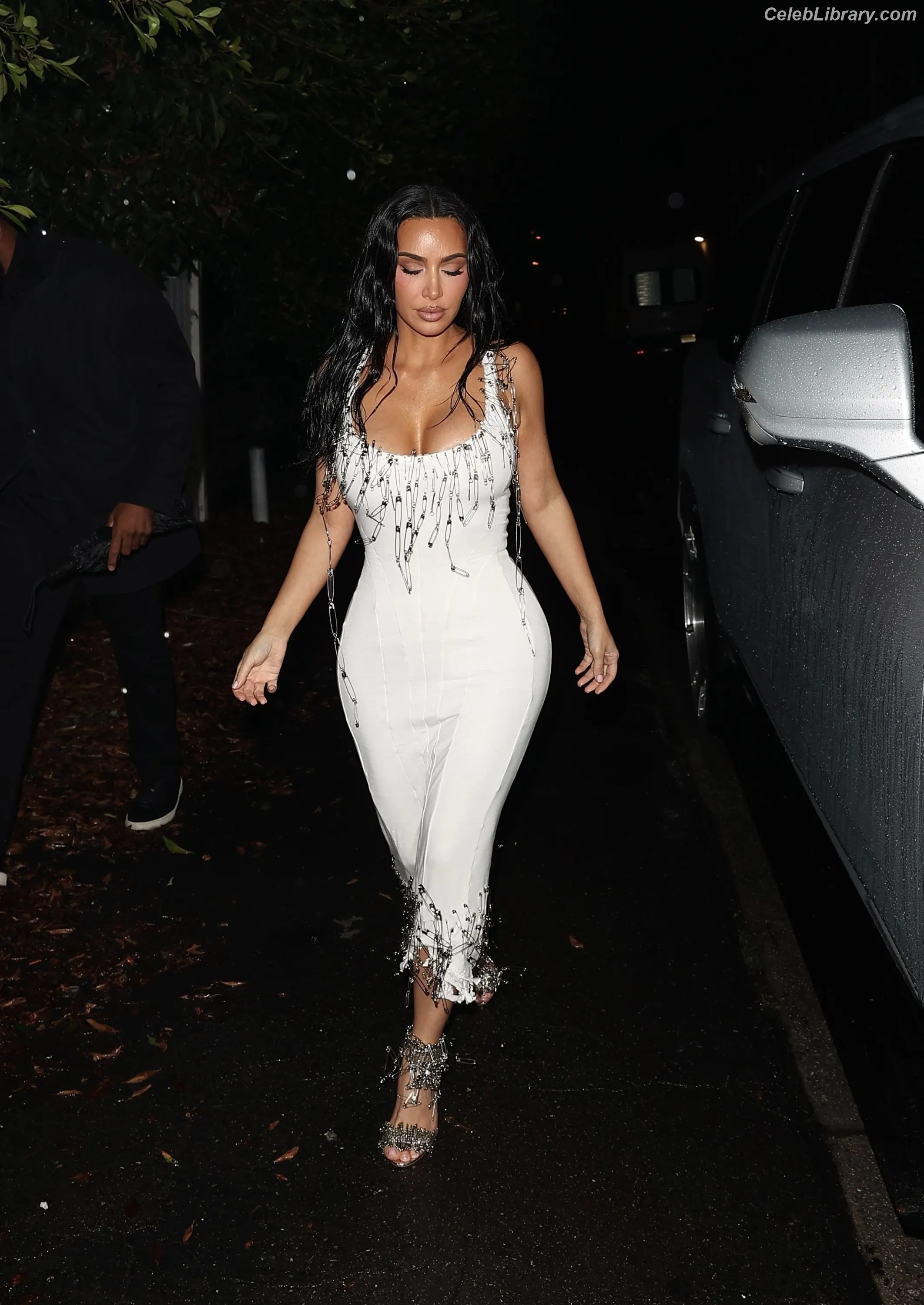Kim Kardashian photo 4 of 4169