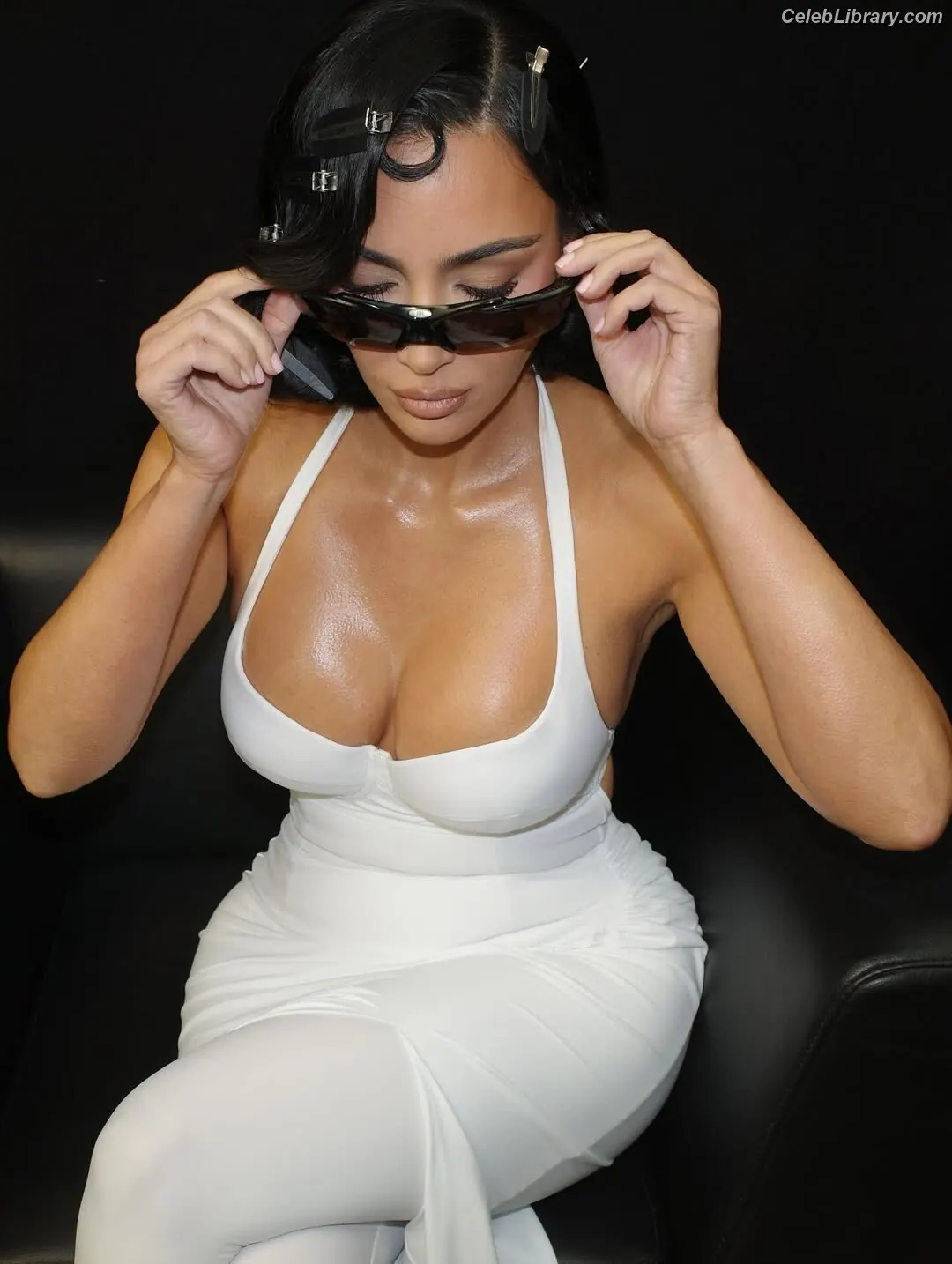 Kim Kardashian photo 1 of 4169