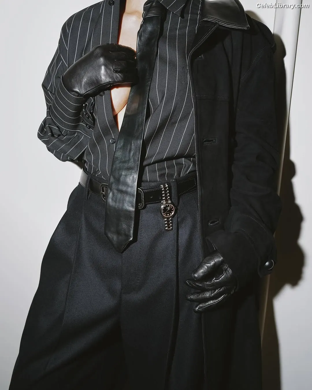 Kim Kardashian photo 15 of 4169