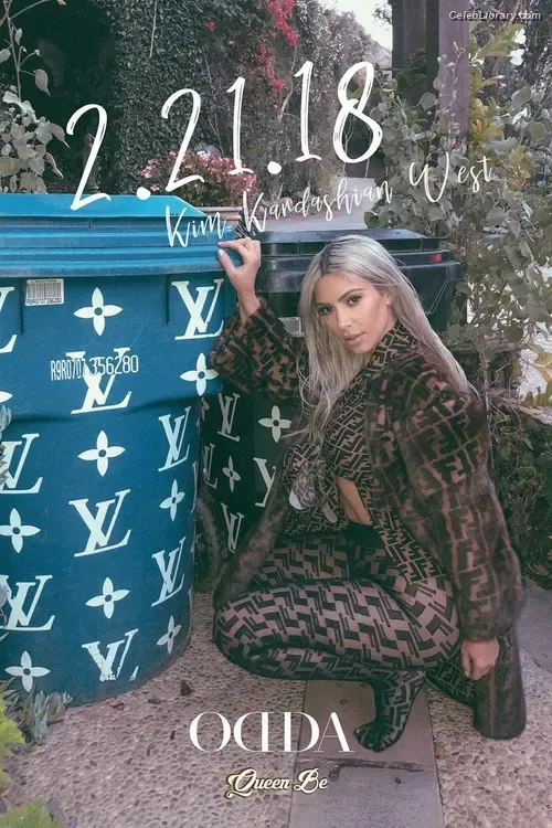 Kim Kardashian photo 8 of 4170