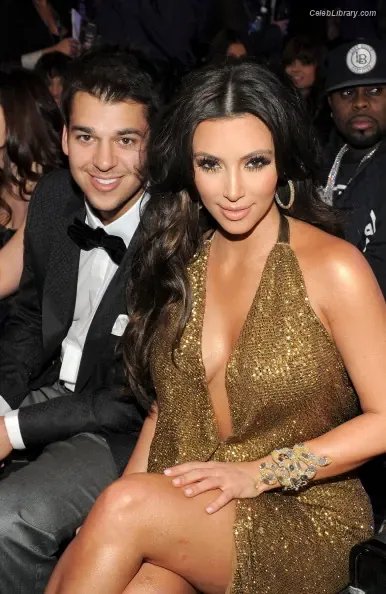 Kim Kardashian photo 11 of 4170