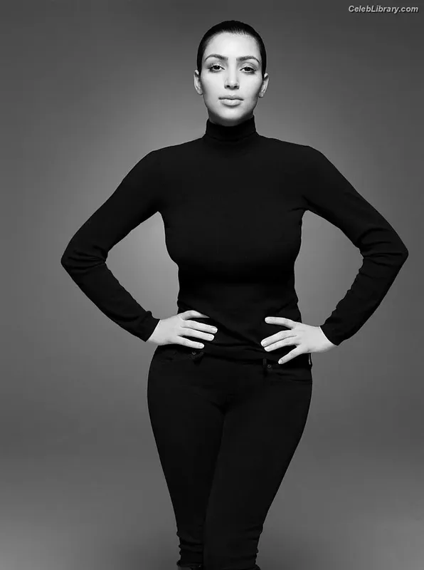 Kim Kardashian photo 11 of 4170