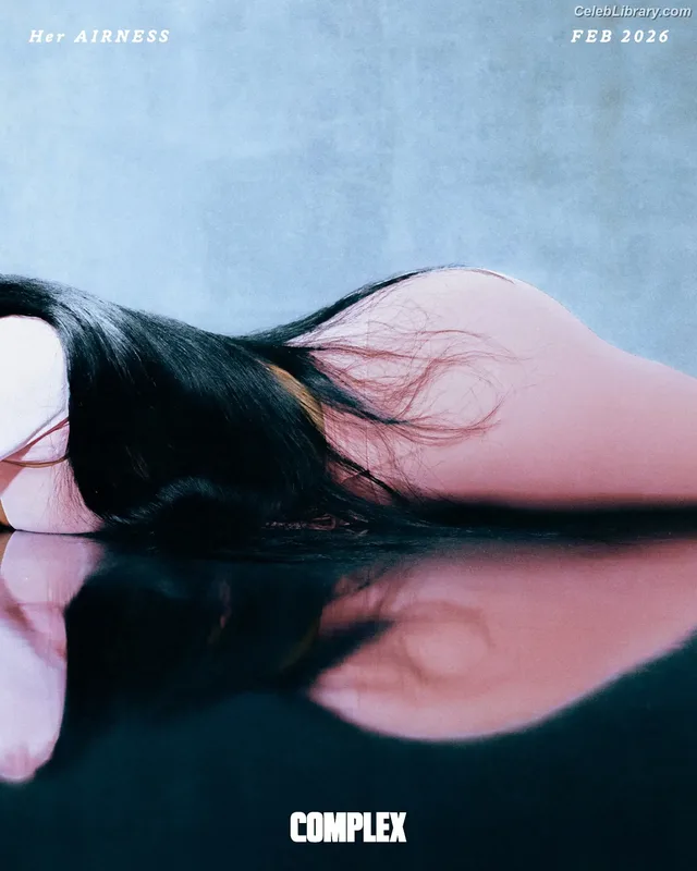 Kim Kardashian photo 18 of 4170