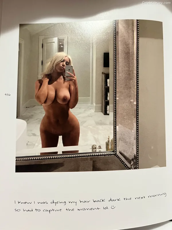Kim Kardashian photo 17 of 4170