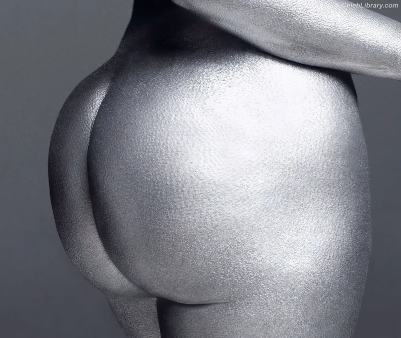 Kim Kardashian photo 9 of 4170