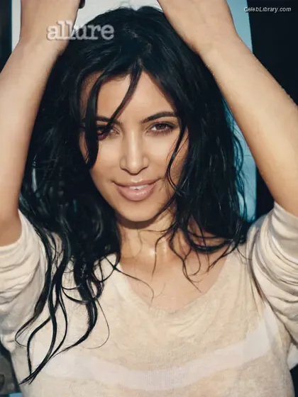 Kim Kardashian photo 4 of 4170