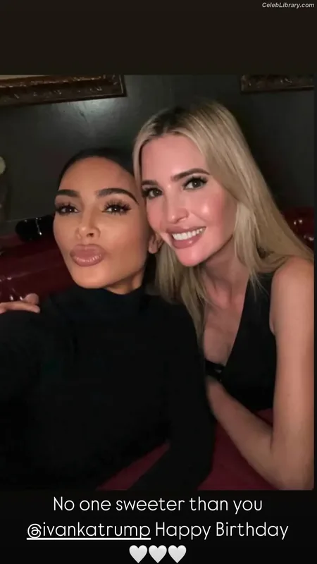 Kim Kardashian photo 21 of 4170