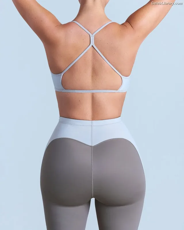 Kim Kardashian photo 13 of 4170