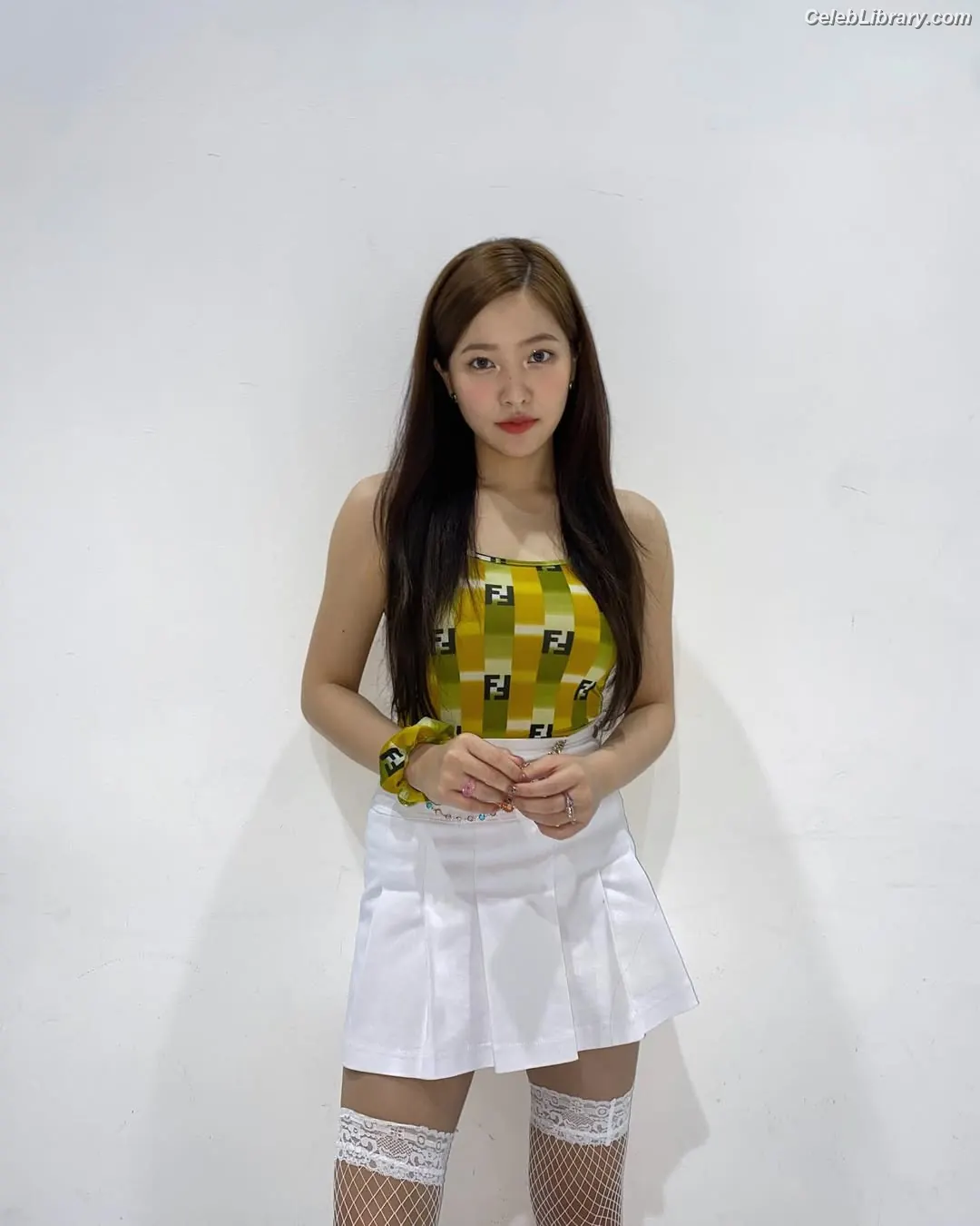 Kim Ye-rim (Yeri - Red Velvet) photo 4 of 106
