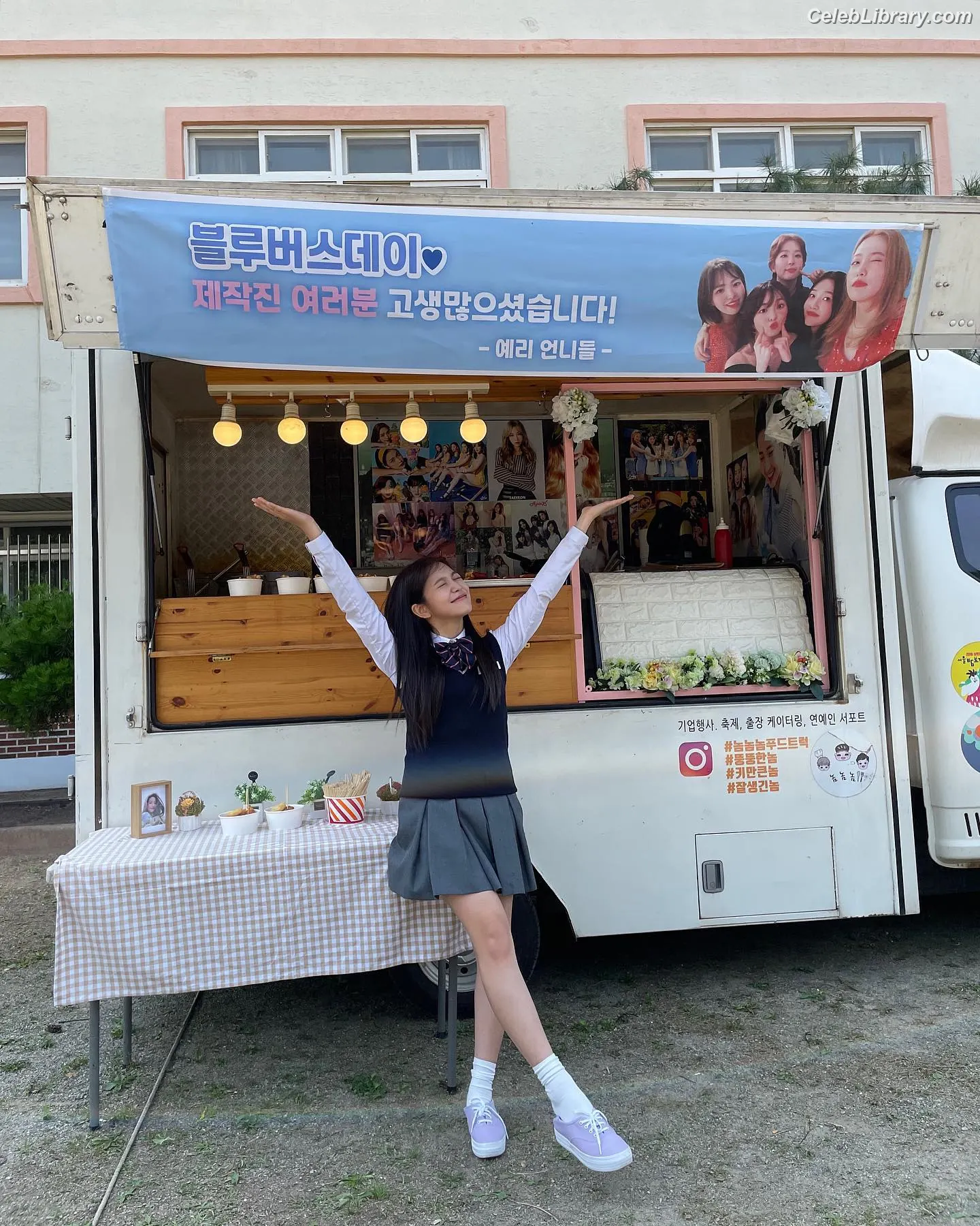 Kim Ye-rim (Yeri - Red Velvet) photo 8 of 106