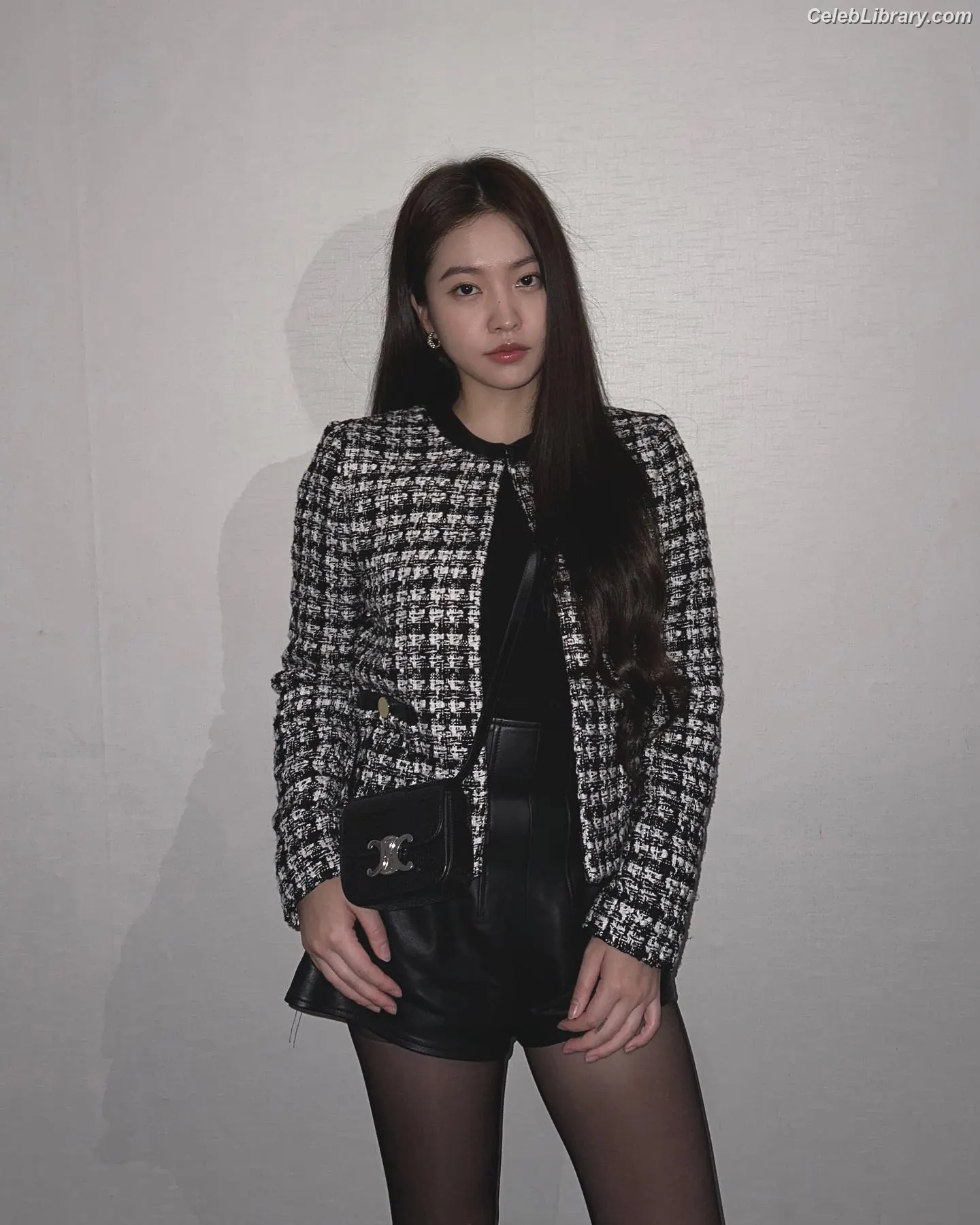 Kim Ye-rim (Yeri - Red Velvet) photo 10 of 106