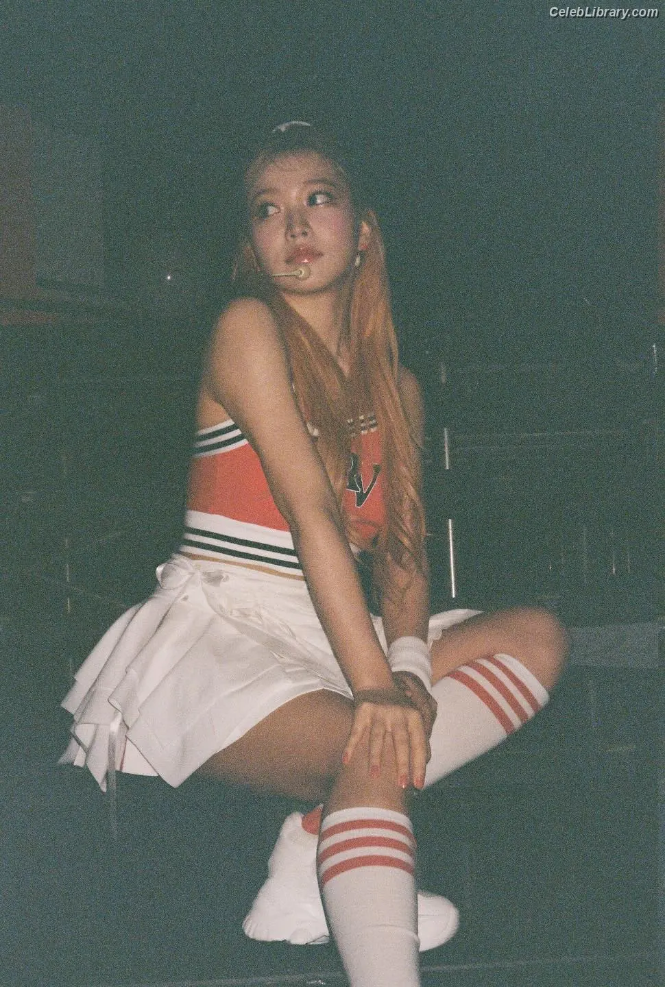 Kim Ye-rim (Yeri - Red Velvet) photo 1 of 106