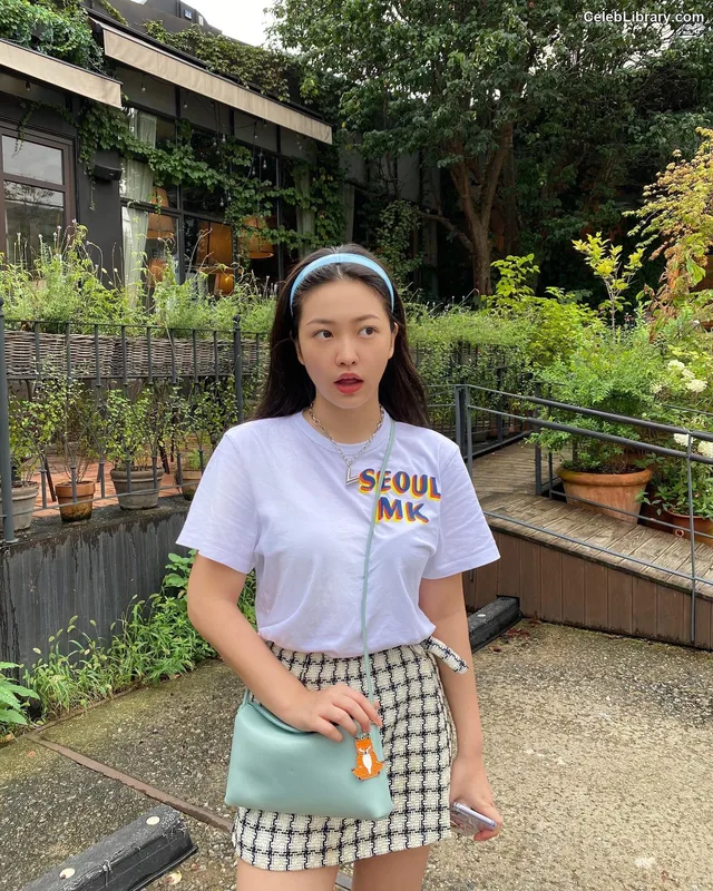 Kim Ye-rim (Yeri - Red Velvet) photo 12 of 107