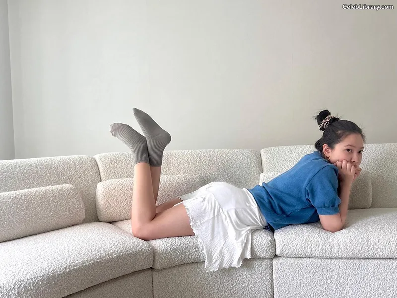 Kim Ye-rim (Yeri - Red Velvet) photo 23 of 107