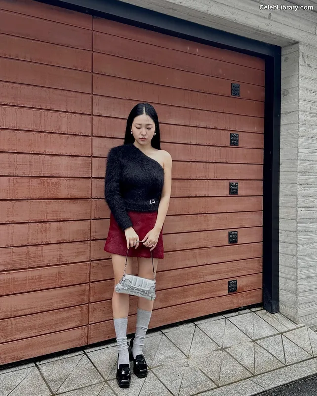 Kim Ye-rim (Yeri - Red Velvet) photo 14 of 107