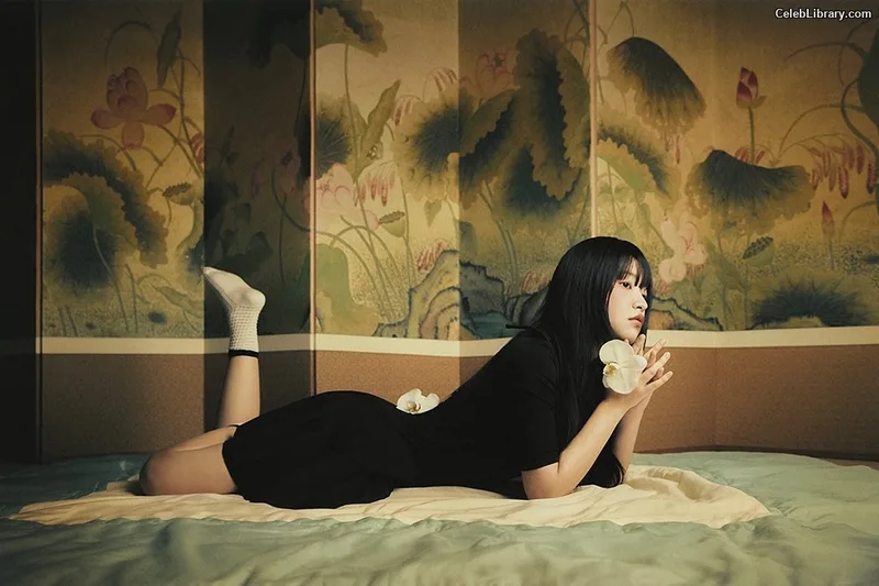 Kim Ye-rim (Yeri - Red Velvet) photo 16 of 107