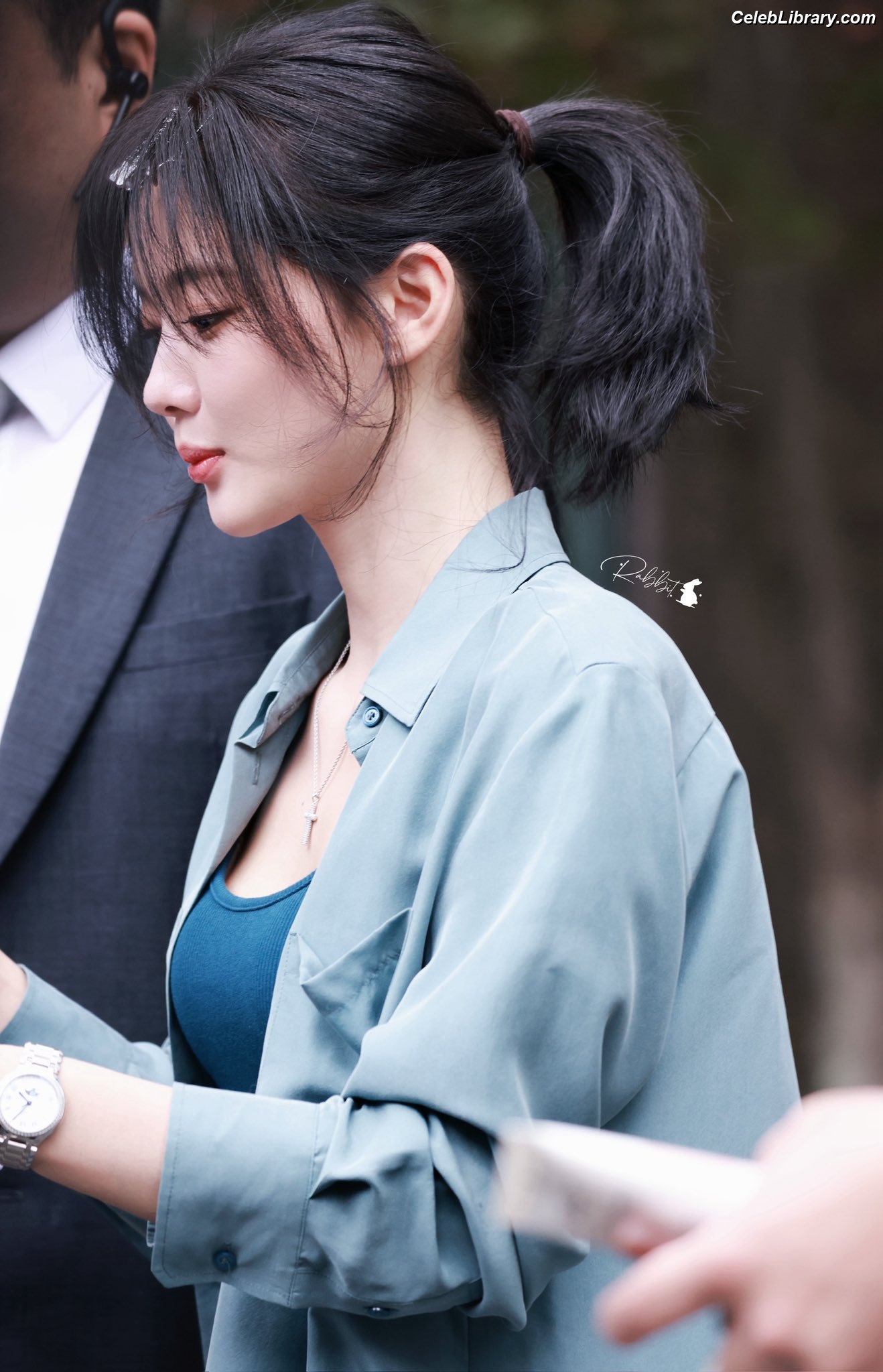 Kim Yoo Jung photo 17 of 139