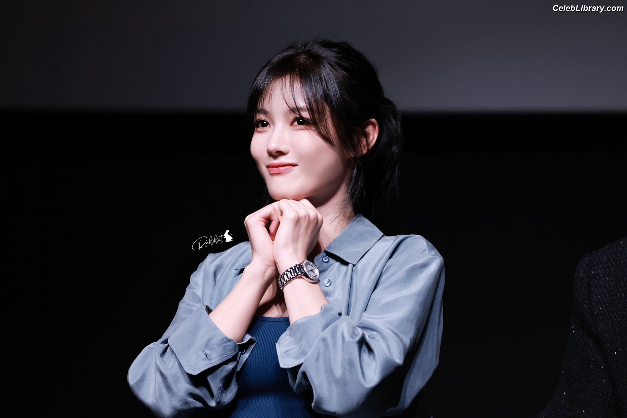 Kim Yoo Jung photo 19 of 139