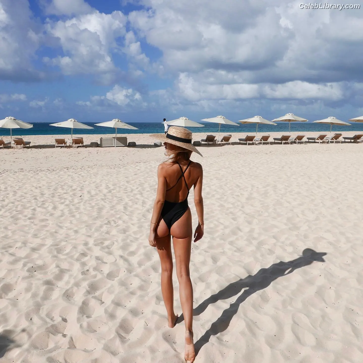 Kimberley Garner photo 6 of 383
