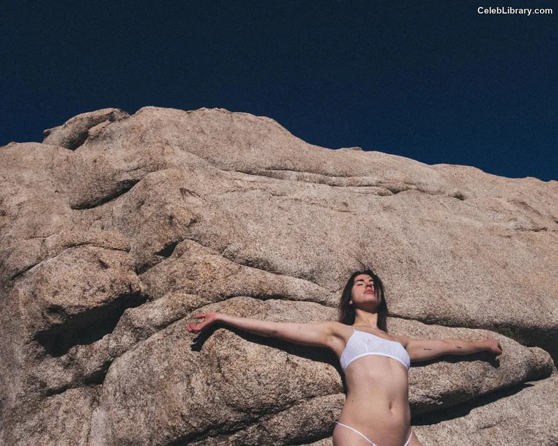 Kimbra photo 21 of 59