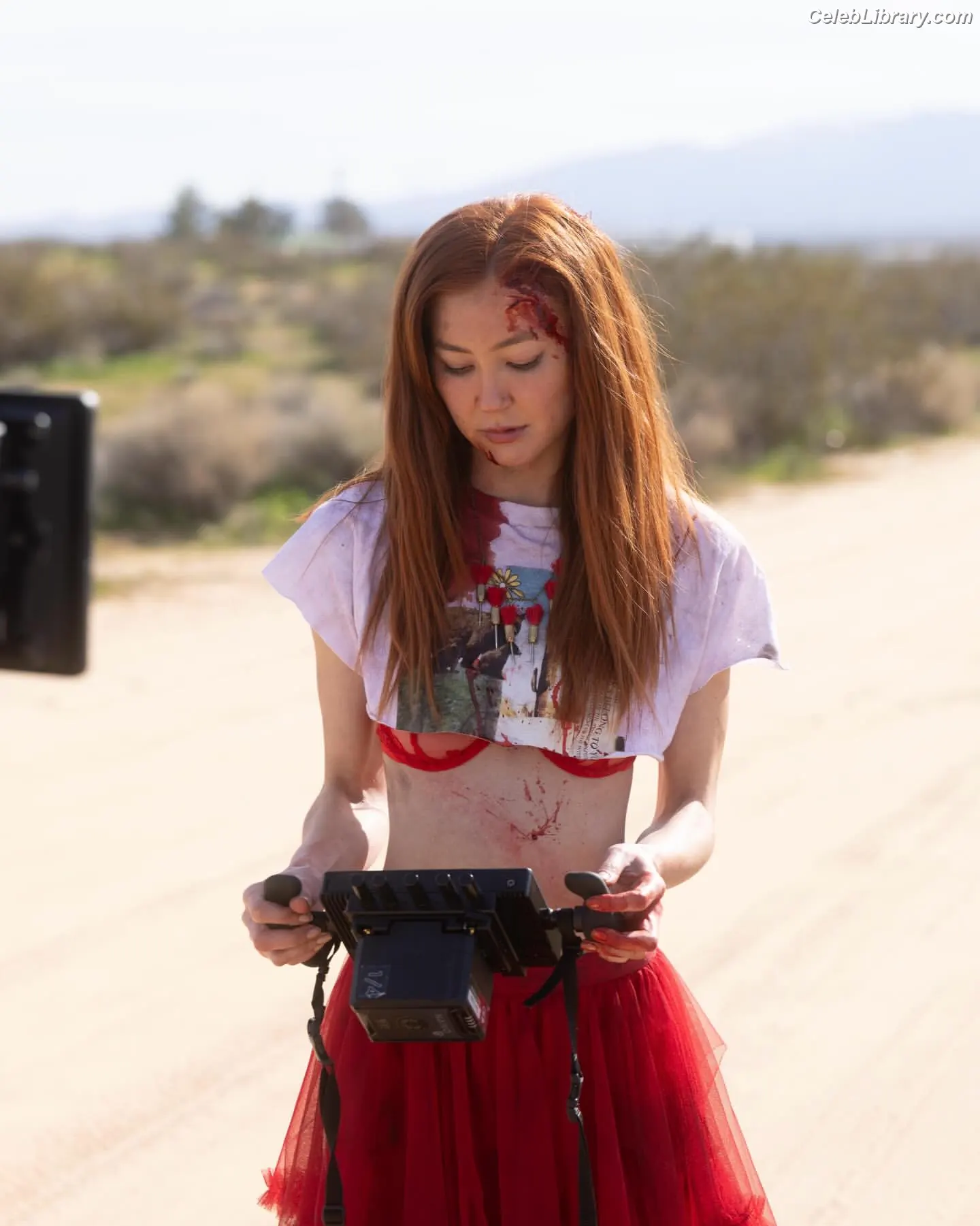 Kimiko Glenn photo 5 of 320