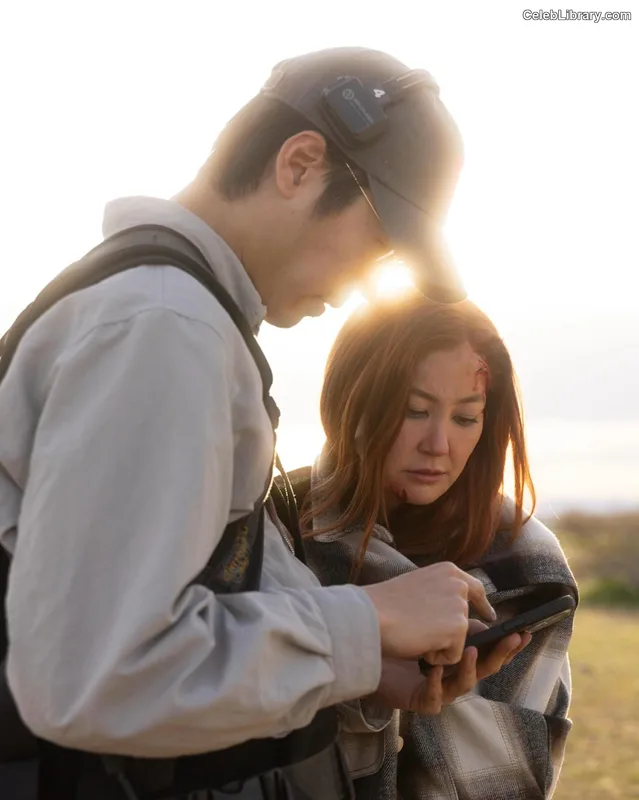 Kimiko Glenn photo 6 of 321