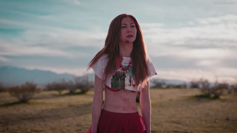 Kimiko Glenn photo 13 of 321