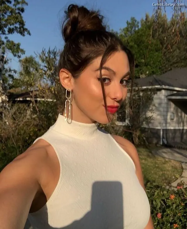 Kira Kosarin photo 14 of 911