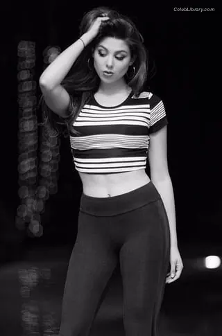 Kira Kosarin photo 15 of 911