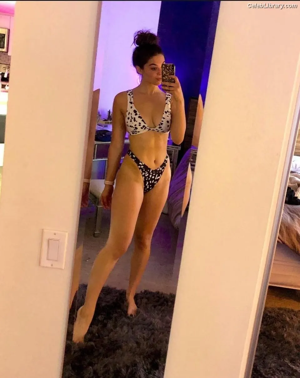 Kira Kosarin photo 23 of 911