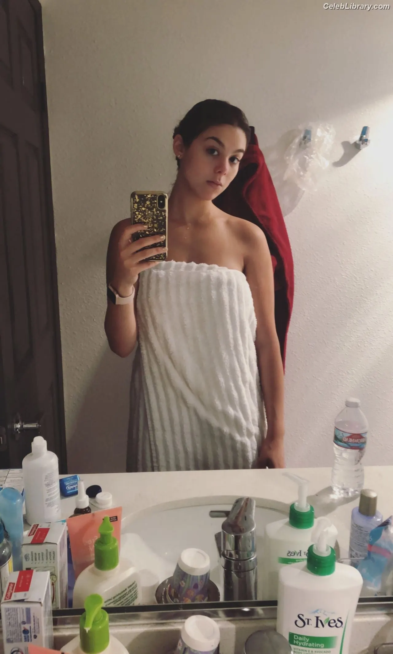Kira Kosarin photo 13 of 911