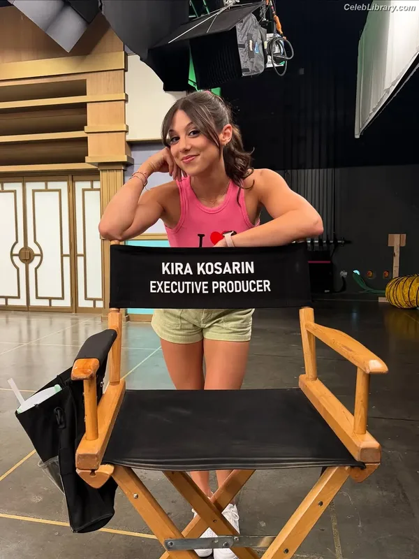 Kira Kosarin photo 6 of 912