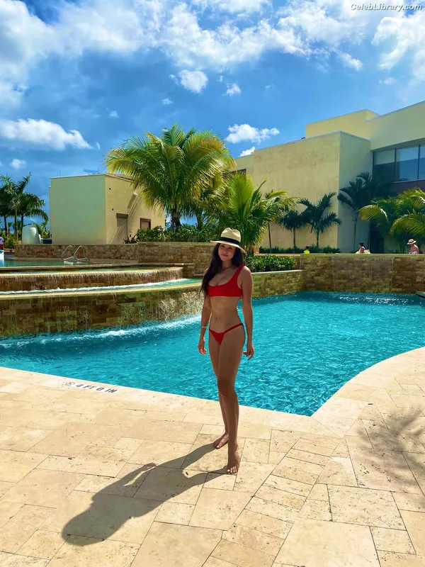 Kira Kosarin photo 10 of 912