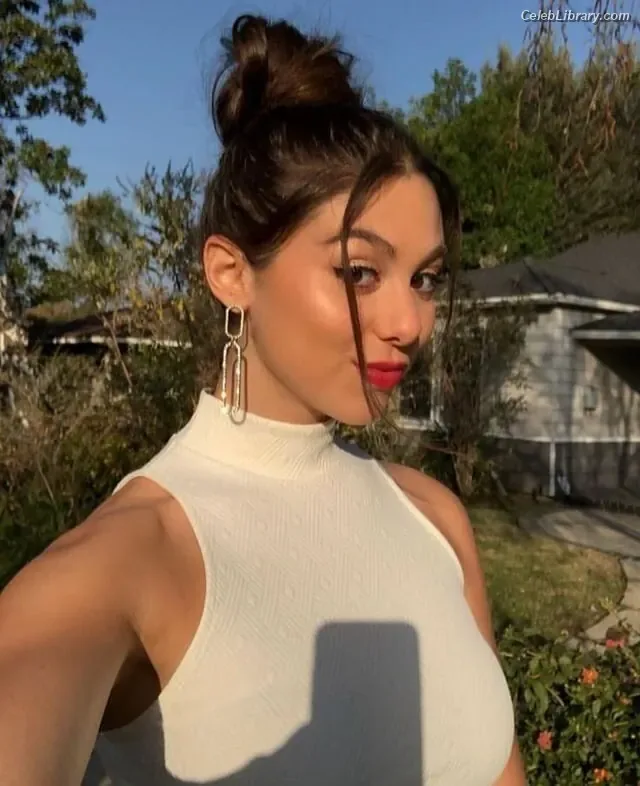 Kira Kosarin photo 14 of 912